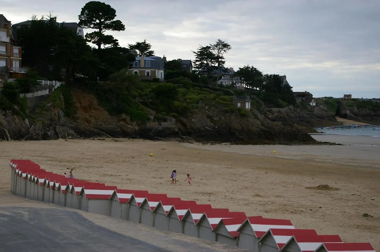 Semesterbostad Gite Bambou Saint-Lunaire